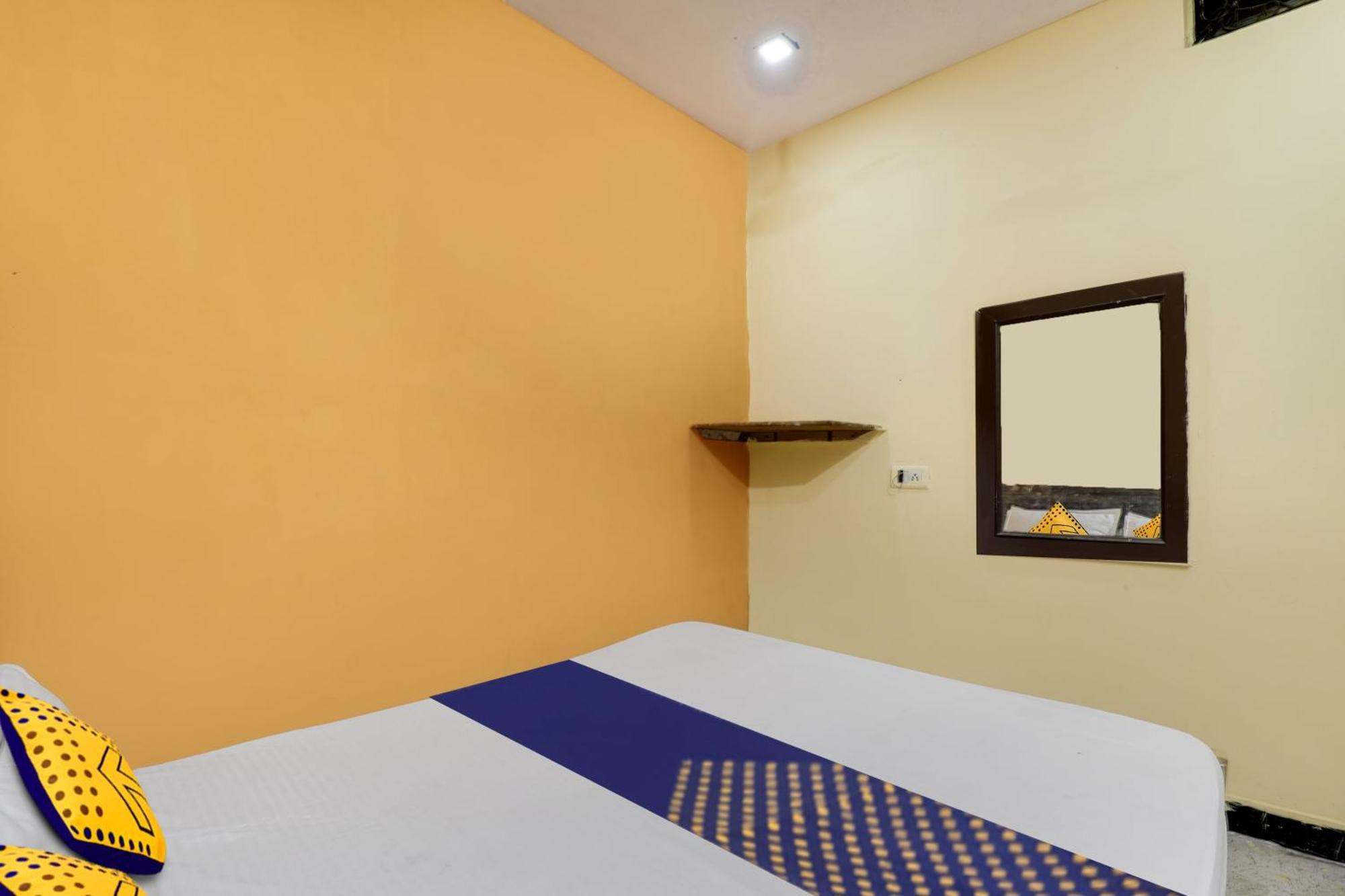 Spot On Hotel Sai Ashirwad Residency Хайдарабад Экстерьер фото